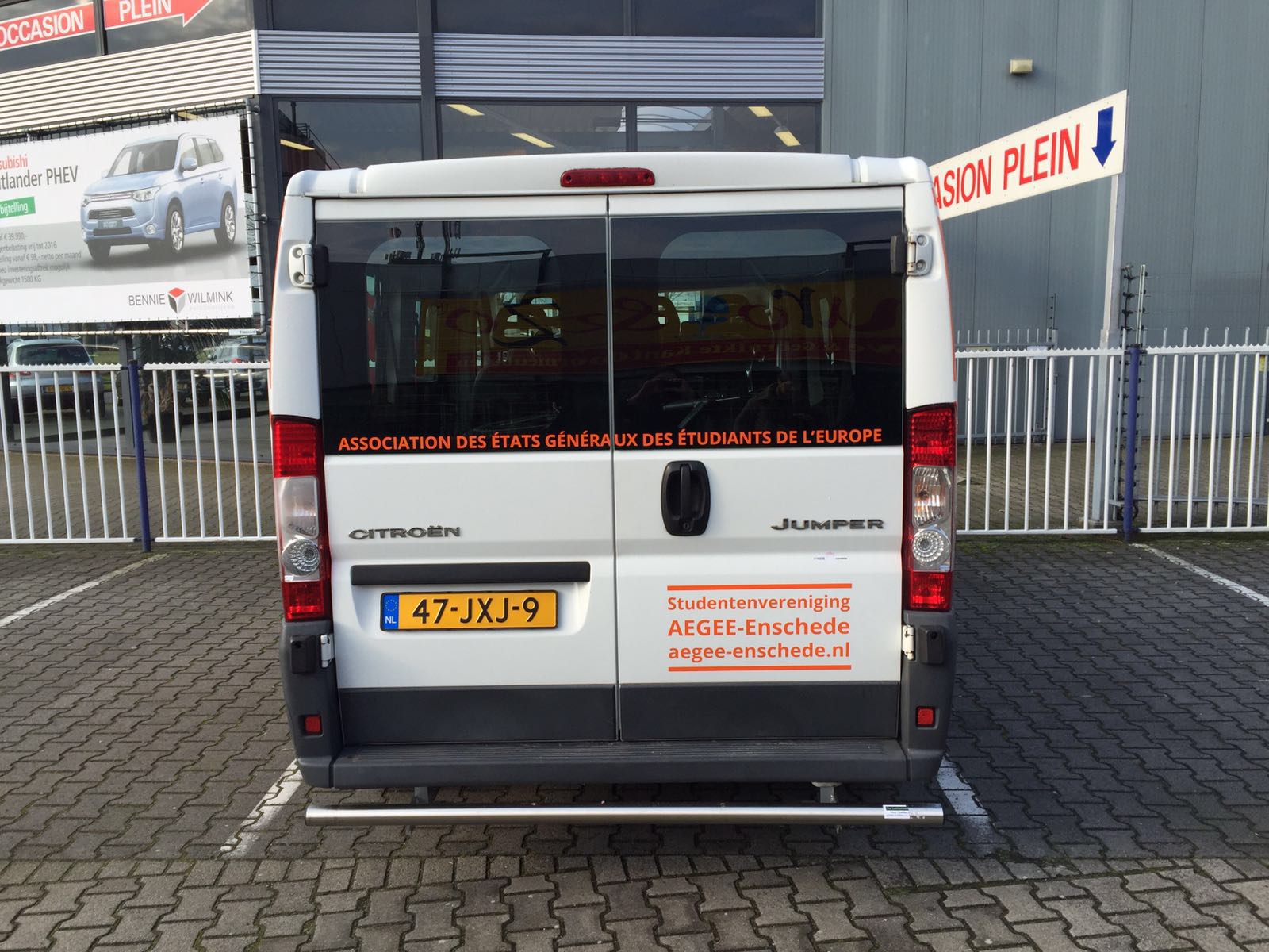 AEGEE bus achter